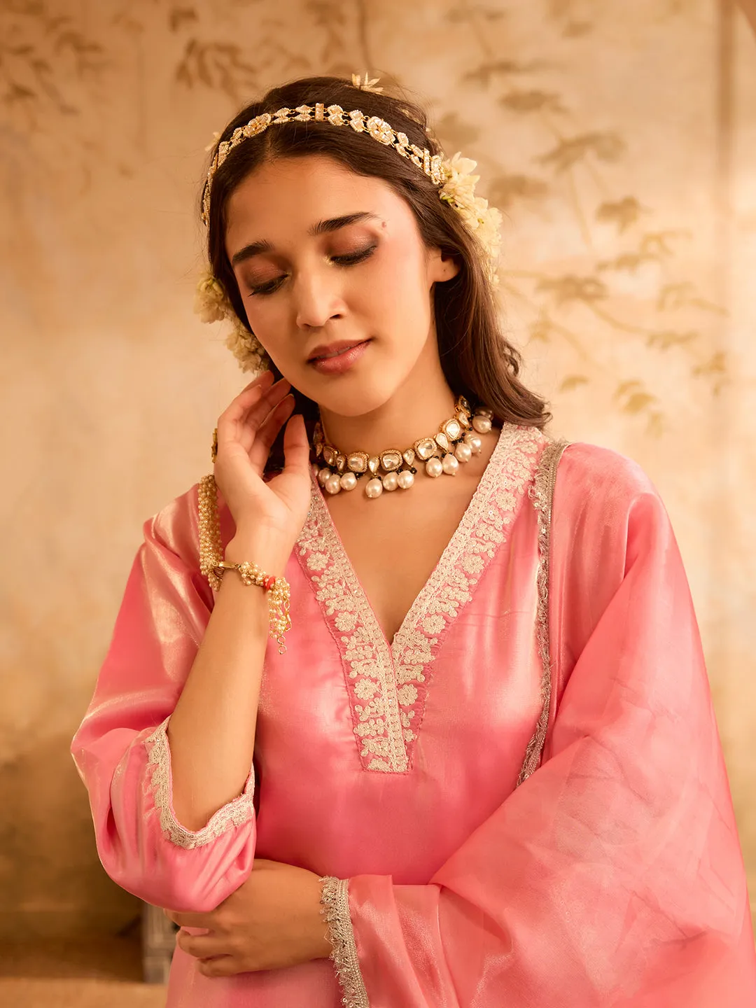 Gulaabi Afsana Pink Embroidered Kurta Set