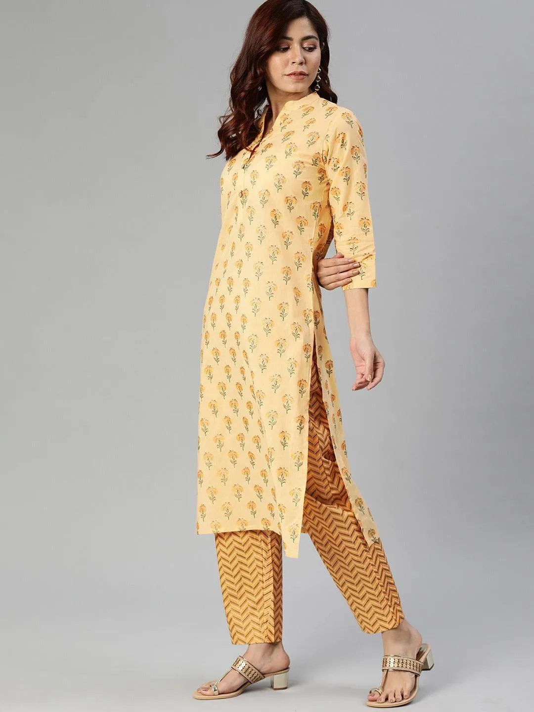 Jashvi Yellow Flower Print Cotton Kurta Set