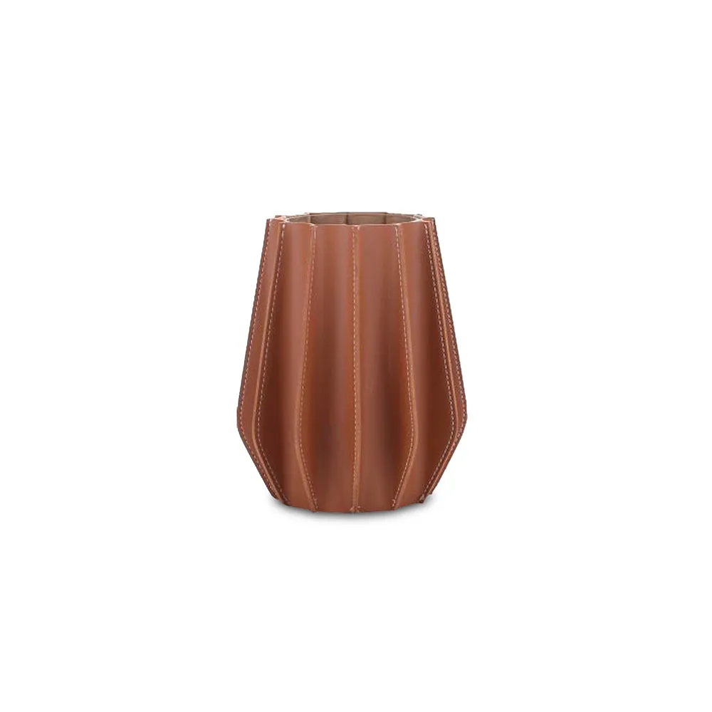 Liang & Eimil Juana Vase – Brown