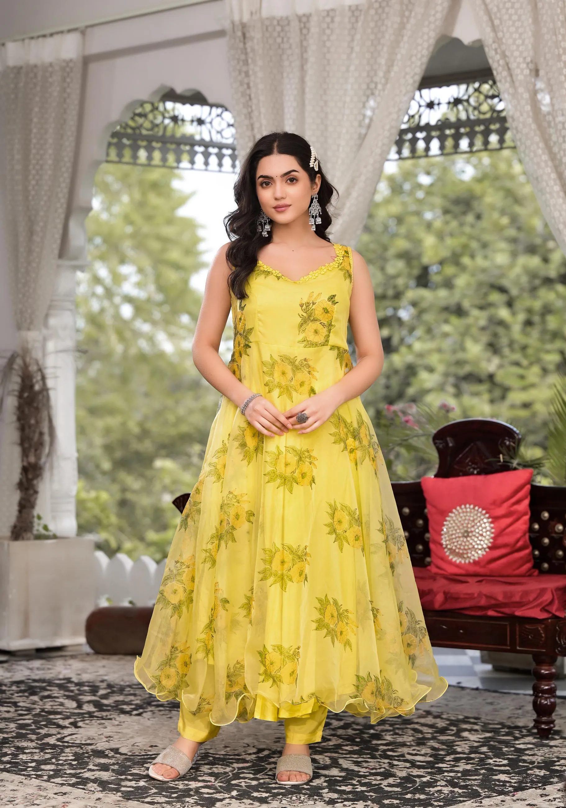 Light Yellow Hand Painted Floral Organza Anarkali Kurta Pant Set With Dupatta