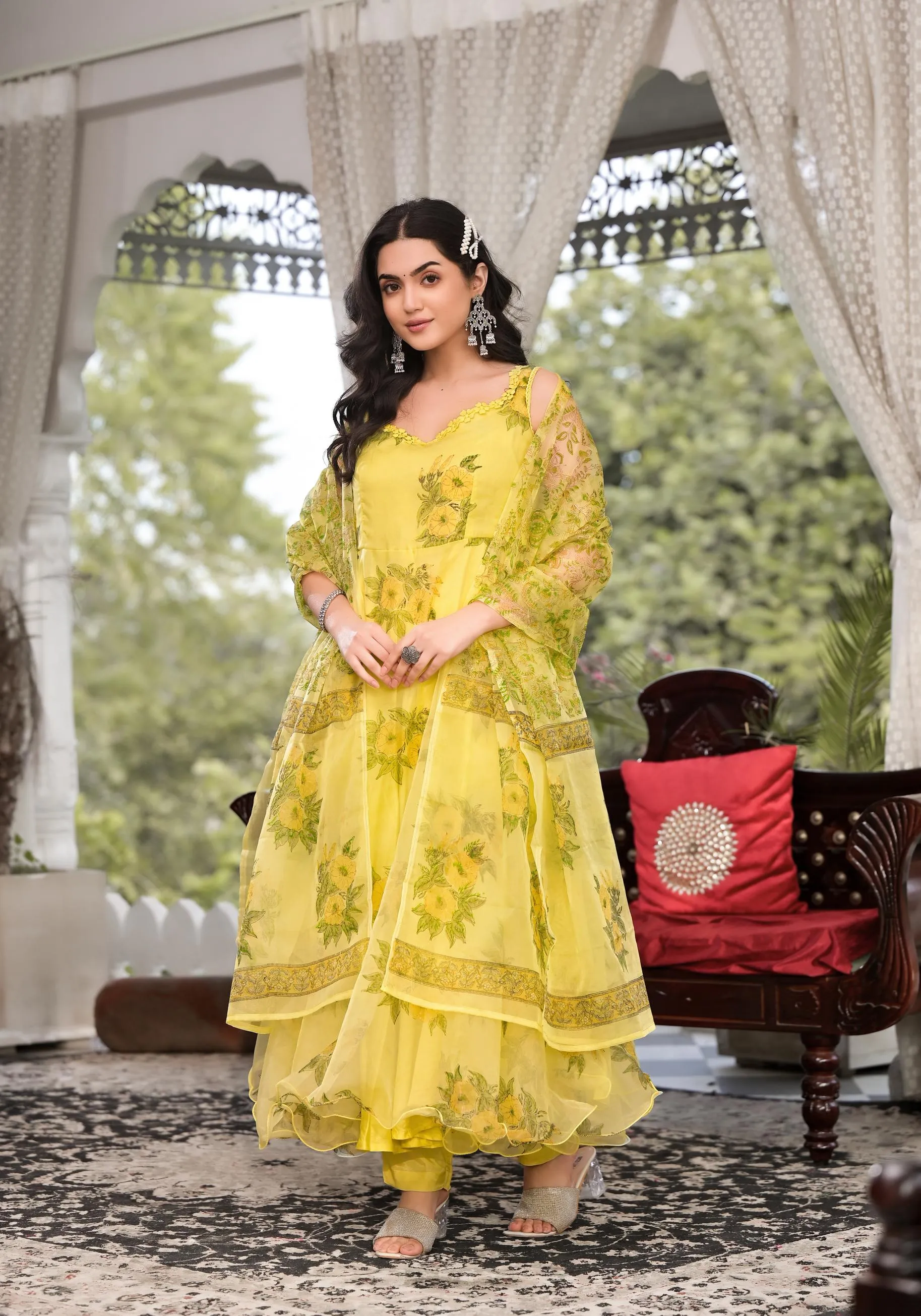 Light Yellow Hand Painted Floral Organza Anarkali Kurta Pant Set With Dupatta