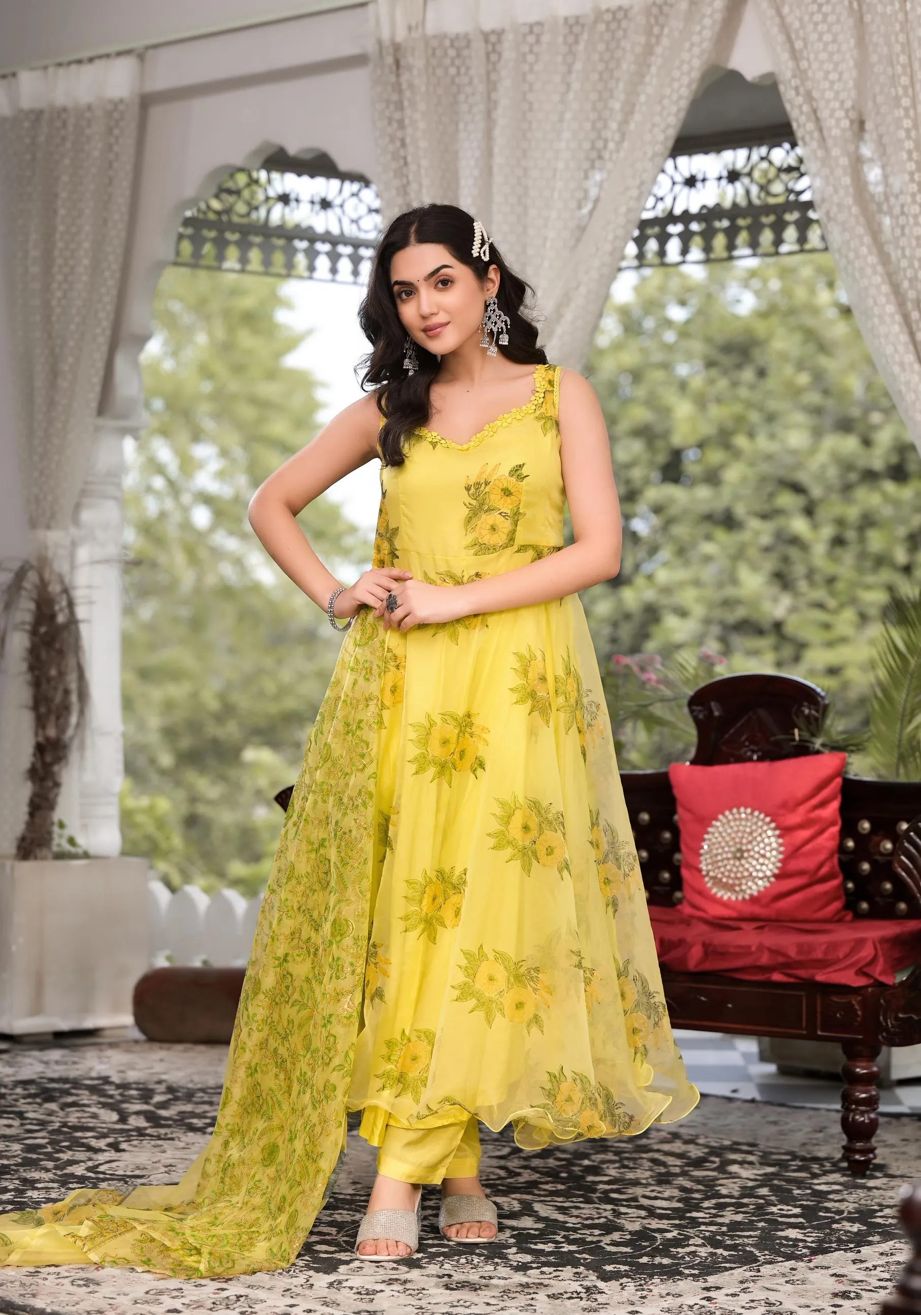 Light Yellow Hand Painted Floral Organza Anarkali Kurta Pant Set With Dupatta