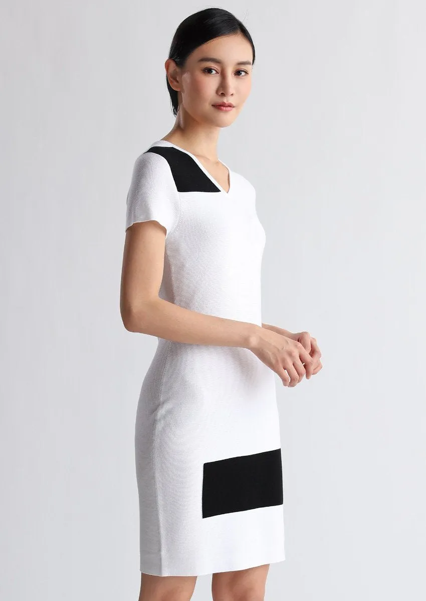 Short-sleeved black and white cotton dress